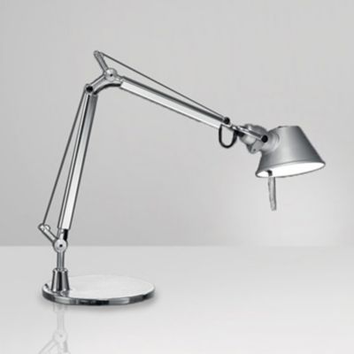 tolomeo desk lamp