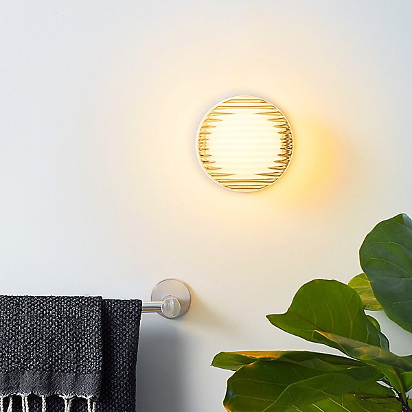 Crisp LED Indoor/Outdoor Wall/Ceiling Light
