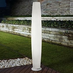 Maxi-P Outdoor Floor Lamp