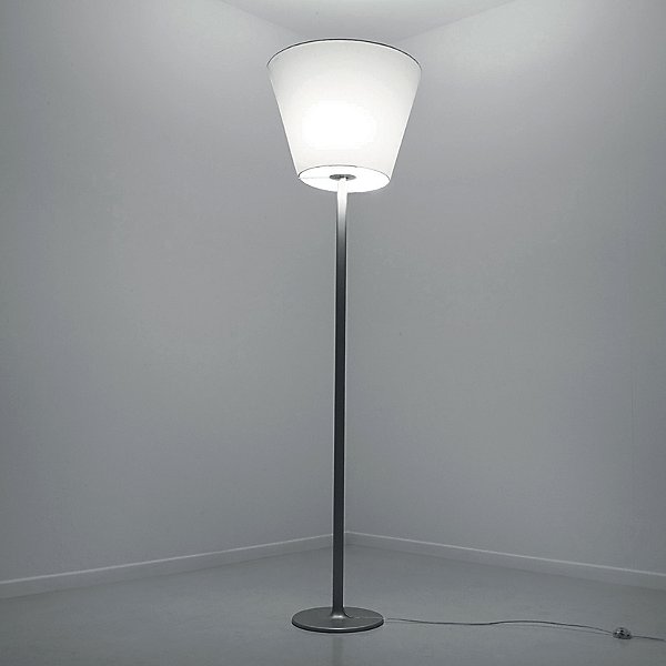 Melampo Mega Floor Lamp