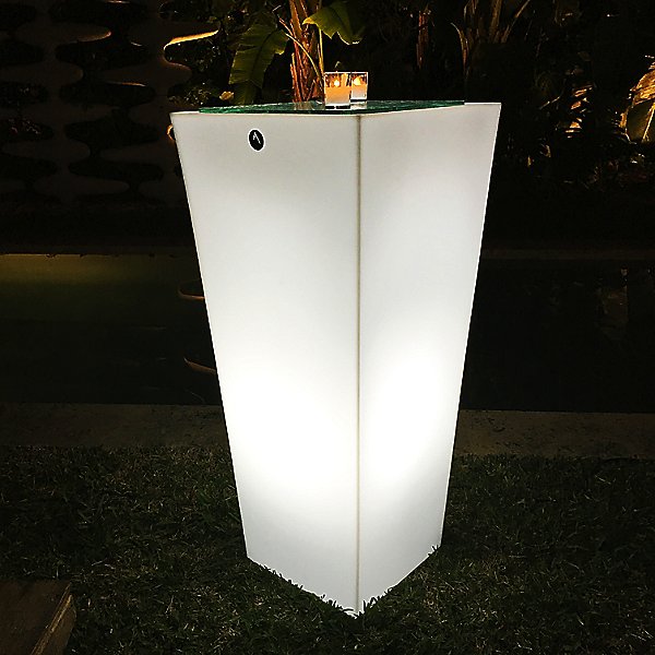 Aix Squara LED Planter